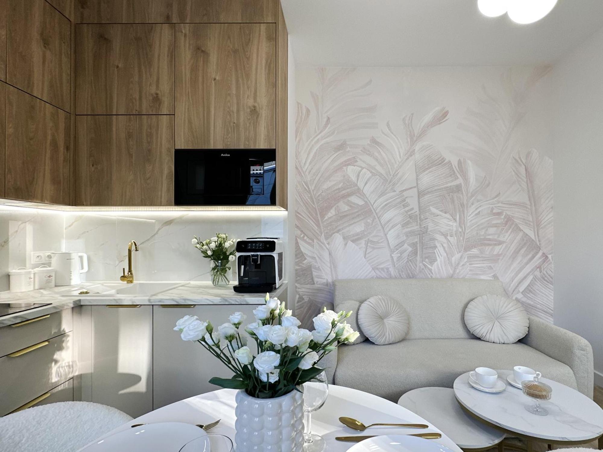 Apartment Piotrkowska 97 *